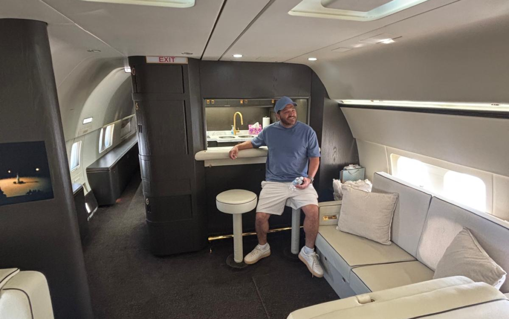 A Turkish Name Enters the Billionaires’ Club: Ugur Akkus Acquires $75 Million Boeing 737 BBJ